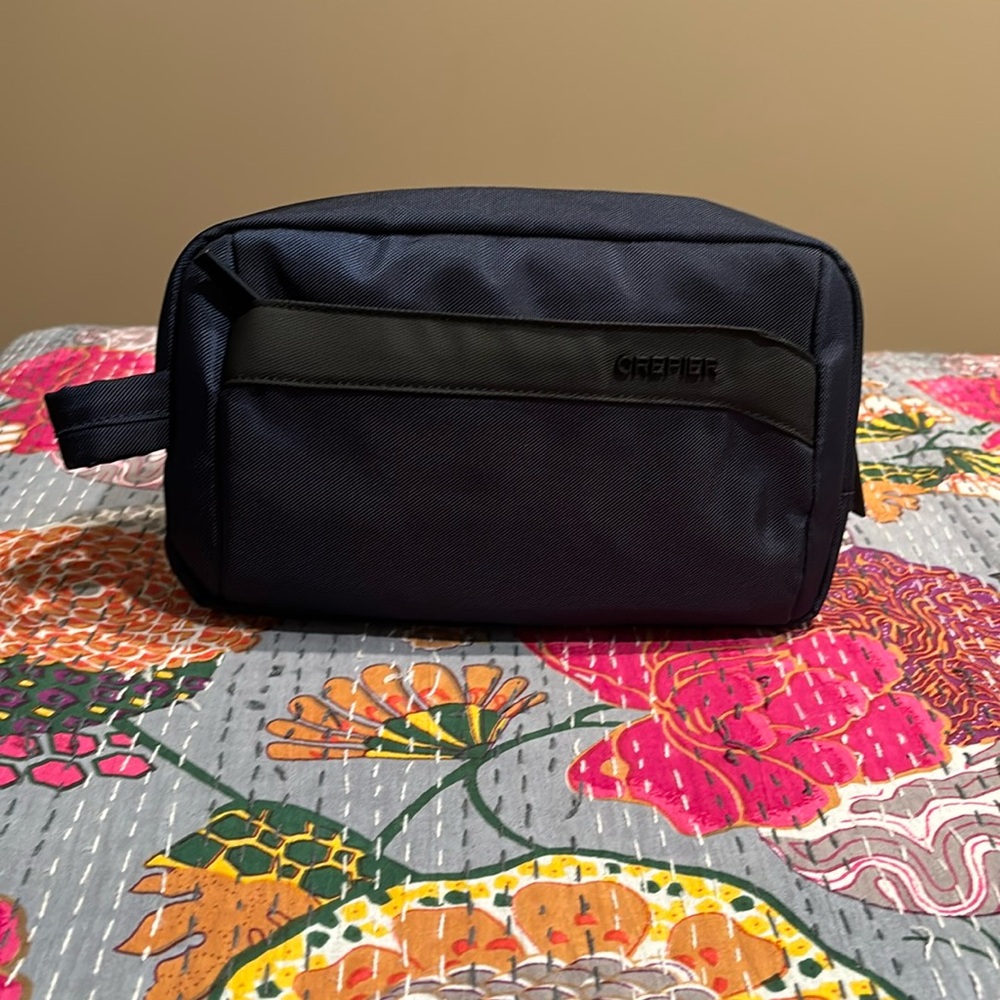 CREPIER BELTMONT TOILETRY BAG